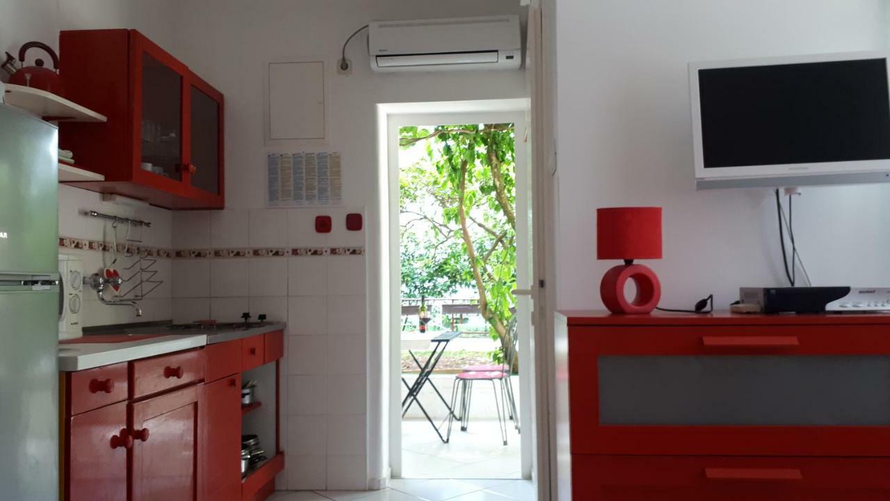 Apartmani Matas Petrcane Esterno foto