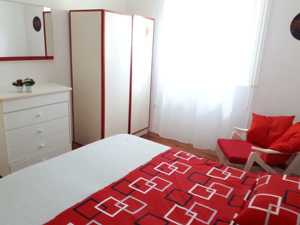 Apartmani Matas Petrcane Esterno foto