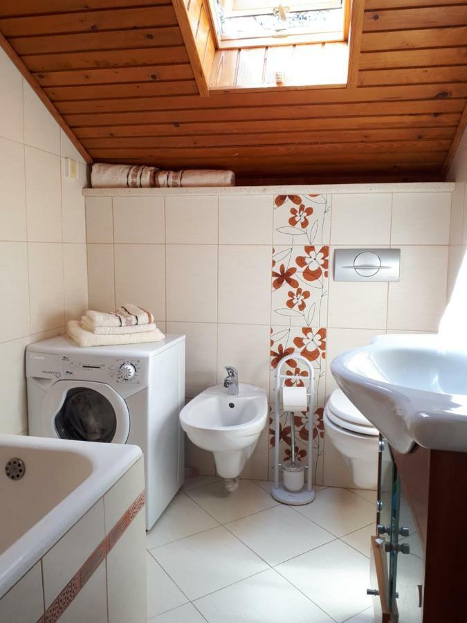 Apartmani Matas Petrcane Esterno foto
