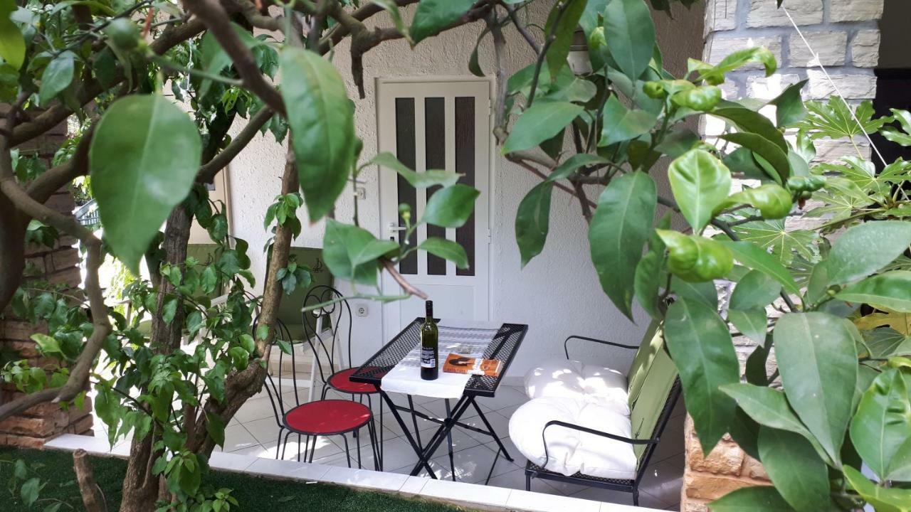 Apartmani Matas Petrcane Esterno foto
