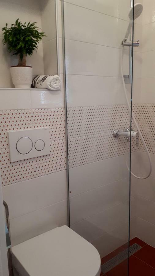 Apartmani Matas Petrcane Esterno foto